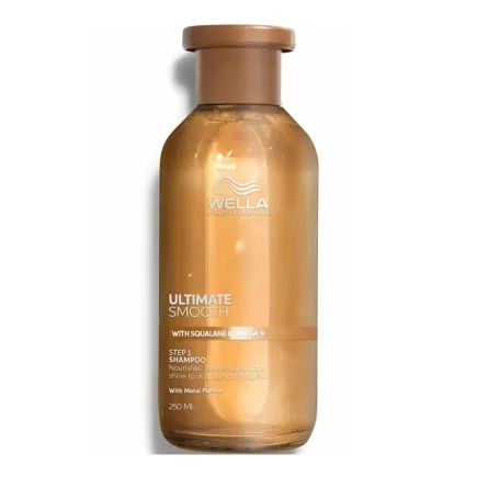 Wella Professionals Ultimate Smooth Shampoo 250ml